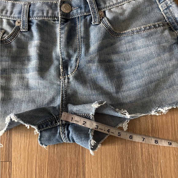 Y2K Seven7 Shorts Blue Denim Light Wash Distressed Cut Off Womens 18 Boho - Picture 5 of 9